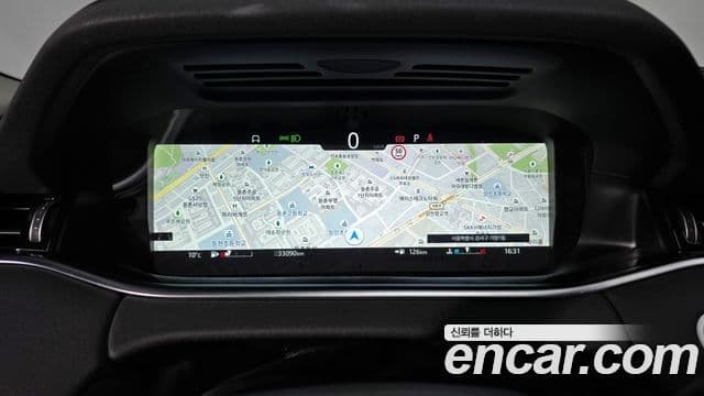 Land Rover Range Rover Evoque 2021 — ფოტო 8/20