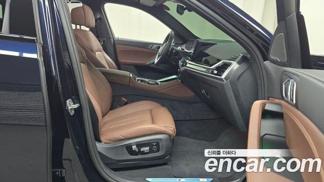 BMW X6 2025 — Photo 18/20