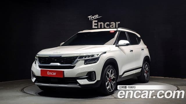 Kia Seltos 2022 — ფოტო 1/20