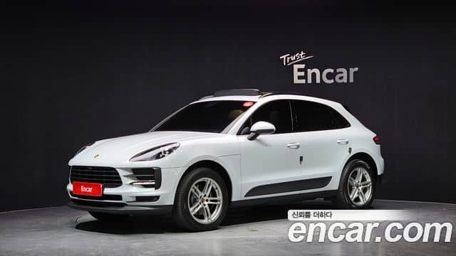 Porsche Macan, 2021