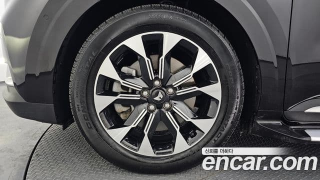 Kia Carnival 2023 — фото 5 из 20