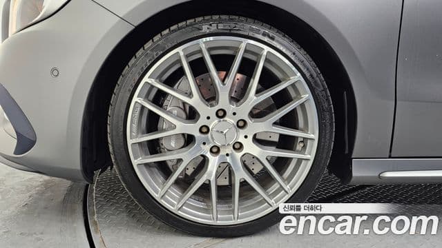 Mercedes-Benz A-Class 2018 — фото 5 из 20