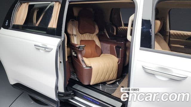 Kia Carnival 2022 — Şəkil 12/20