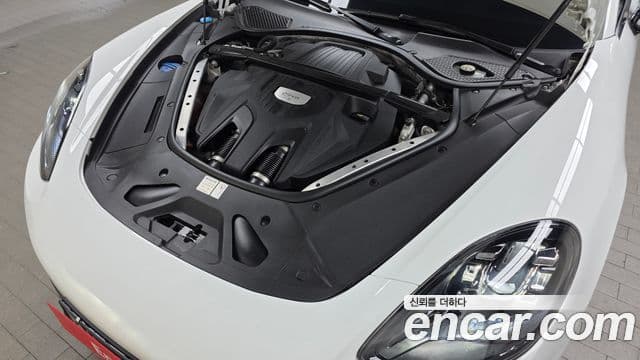 Porsche Panamera 2018 — Şəkil 6/20