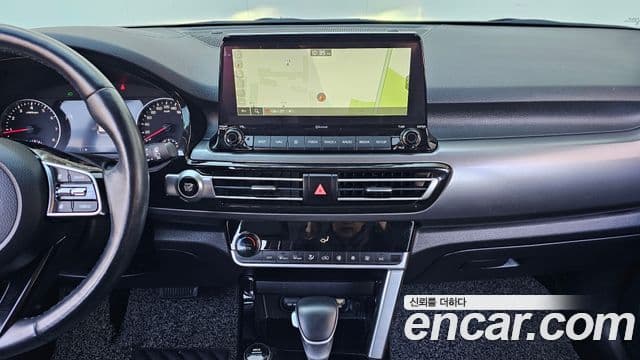 Kia Seltos 2022 — Şəkil 16/20