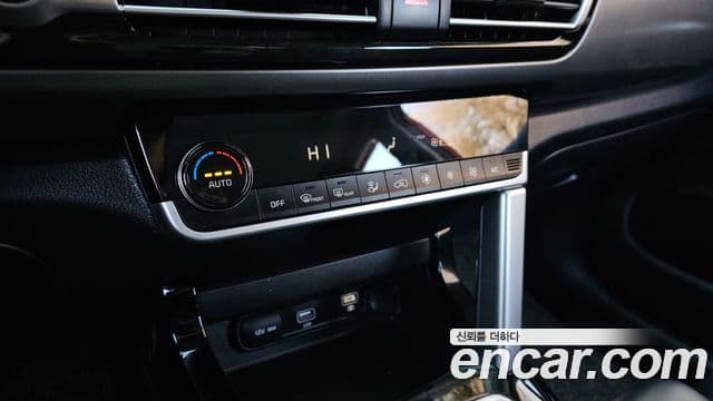 Kia Seltos 2022 — Şəkil 17/20