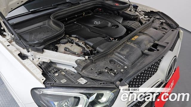 Mercedes-Benz GLE-Class 2023 — Фото 6/20