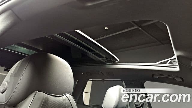 Audi Q5 2021 — Şəkil 18/20