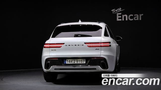 Genesis GV70 2022 — ფოტო 4/20