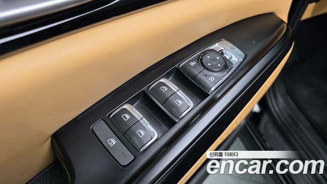 Kia Carnival 2022 — Şəkil 12/20