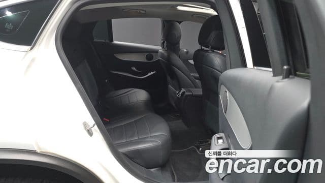 Mercedes-Benz GLC-Class 2018 — фото 12 из 20