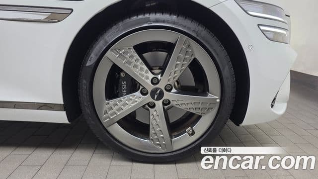 Genesis Electrified G80 2025 — ფოტო 5/20