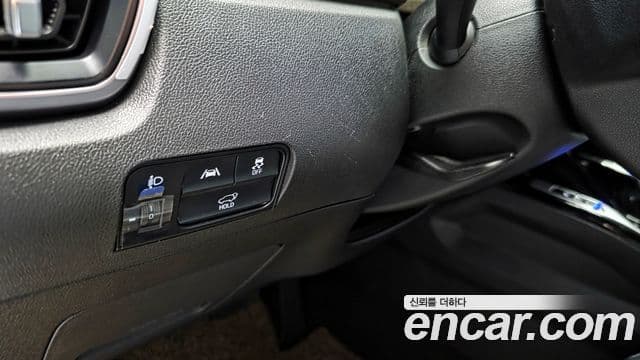 Kia Sorento 2022 — ფოტო 14/20