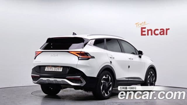 Kia Sportage 2023 — Şəkil 2/20