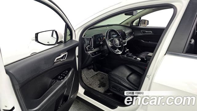 Kia Sportage 2023 — Şəkil 10/20