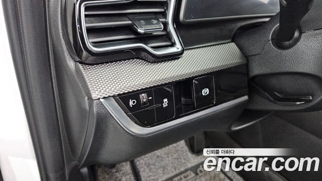 Kia Sportage 2023 — Şəkil 19/20