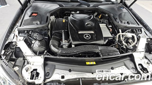 Mercedes-Benz E-Class 2018 — Şəkil 6/20