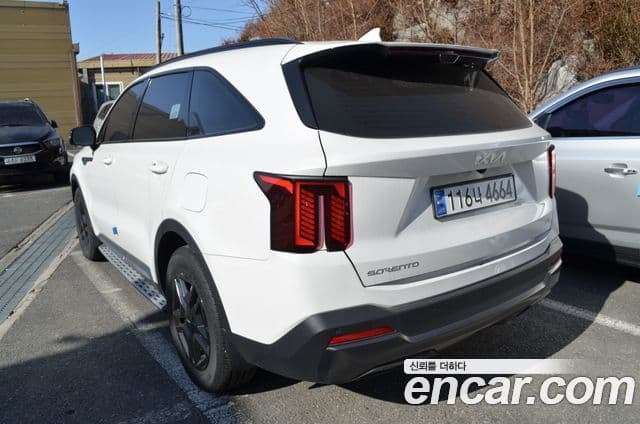Kia Sorento 2023 — фото 3 из 20