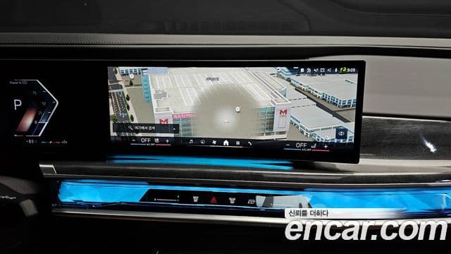 BMW 7 Series 2024 — фото 15 из 20