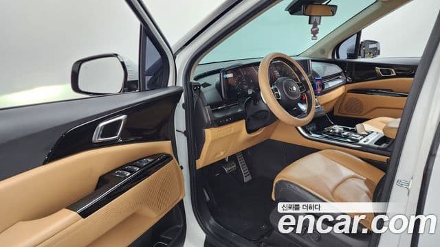 Kia Carnival 2021 — Фото 10/20