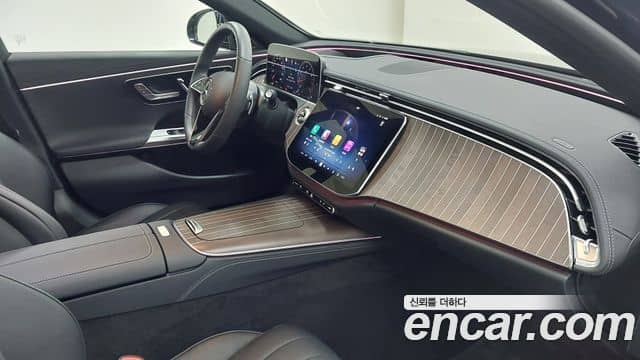 Mercedes-Benz E-Class, 2025