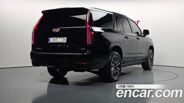 Cadillac Escalade 2023 — Şəkil 2/20