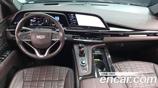 Cadillac Escalade 2023 — фото 7 из 20