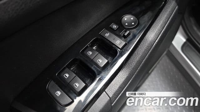 Kia Sportage 2022 — Фото 18/20