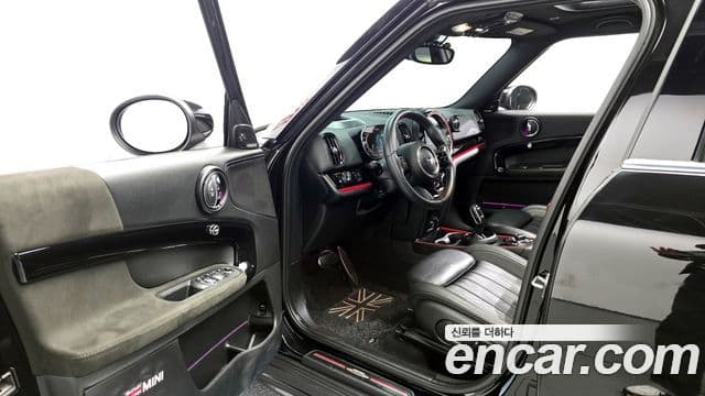 Mini Cooper S Countryman 2022 — ფოტო 13/20
