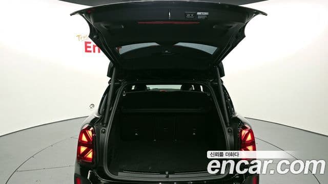 Mini Cooper S Countryman 2022 — ფოტო 20/20