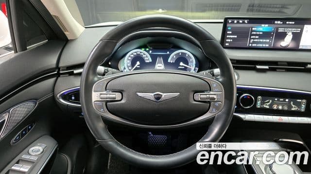 Genesis GV70 2021 — ფოტო 13/20