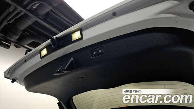 Genesis GV70 2021 — ფოტო 20/20