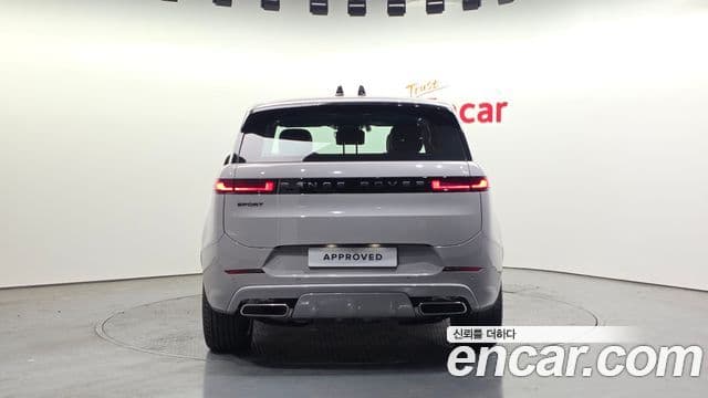 Land Rover Range Rover Sport 2025 — фото 7 из 20