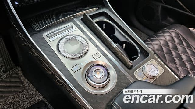 Genesis GV80 2021 — Şəkil 9/20