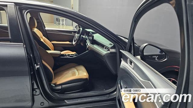 Kia K5 2021 — фото 10 из 20