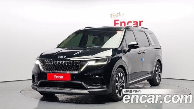 Kia Carnival 2023 — ფოტო 1/20