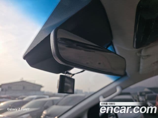 Hyundai Staria 2021 — ფოტო 15/20