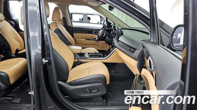 Kia Carnival 2021 — Şəkil 11/20
