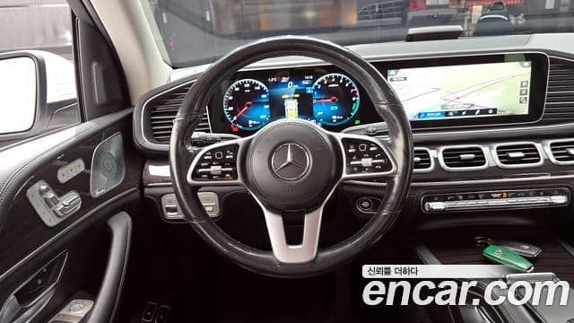 Mercedes-Benz GLE-Class 2021 — Şəkil 13/20