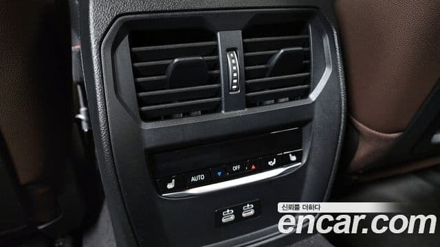 BMW 4 Series 2024 — ფოტო 19/20