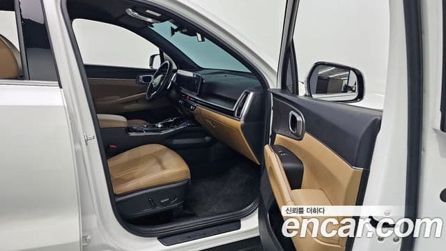 Kia Sorento 2023 — Şəkil 9/20