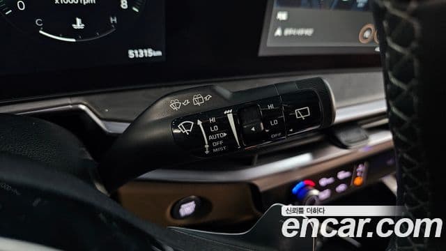 Kia Sorento 2023 — Şəkil 16/20