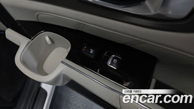 Kia Sorento 2022 — Şəkil 19/20