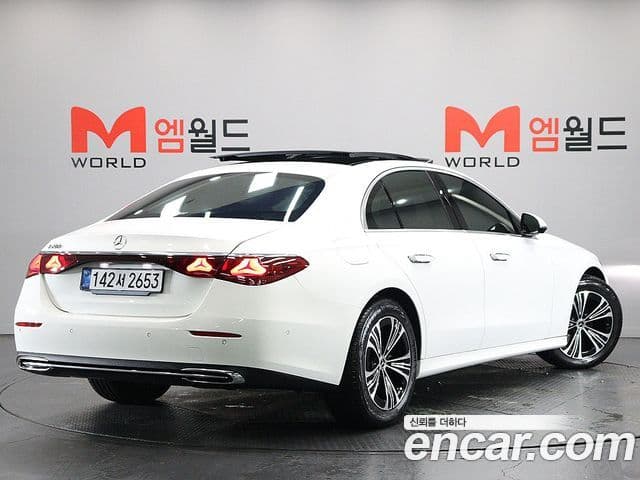 Mercedes-Benz E-Class 2025 — Şəkil 2/20