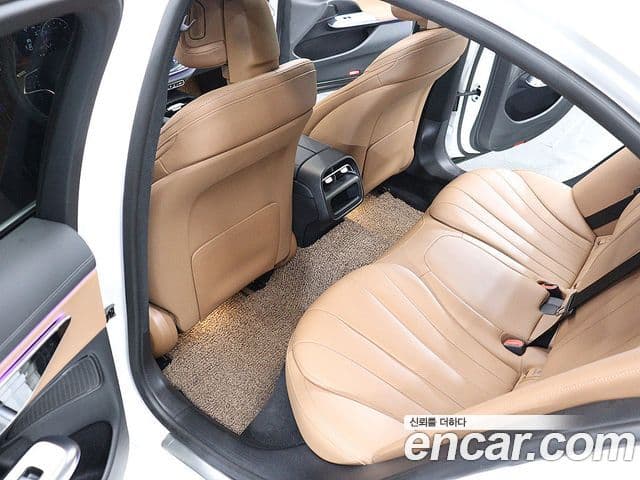 Mercedes-Benz E-Class 2025 — Şəkil 16/20