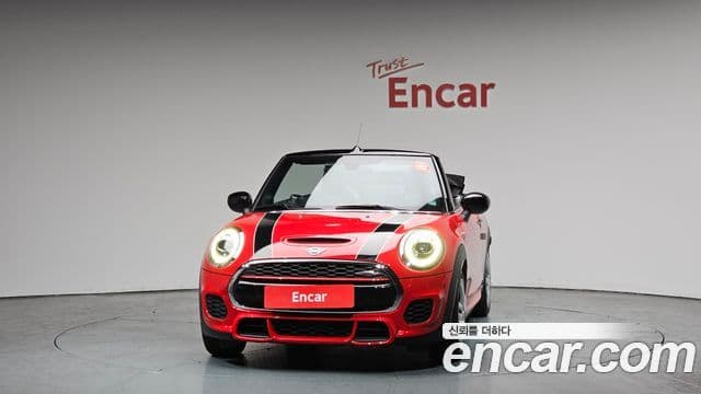 Mini Cooper S Convertible 2020 — Фото 3/20