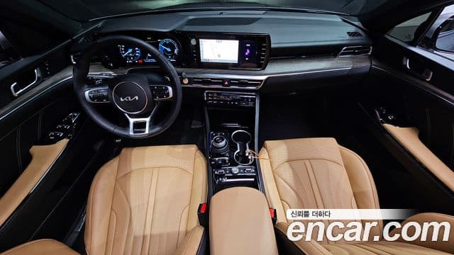 Kia K5 2023 — Şəkil 7/20