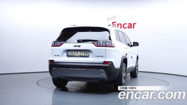 Jeep Cherokee 2021 — Şəkil 4/20