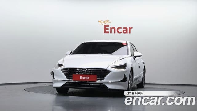 Hyundai Sonata Hybrid 2021 — ფოტო 6/20
