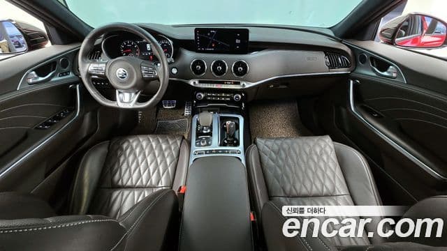 Kia Stinger 2021 — Şəkil 7/20